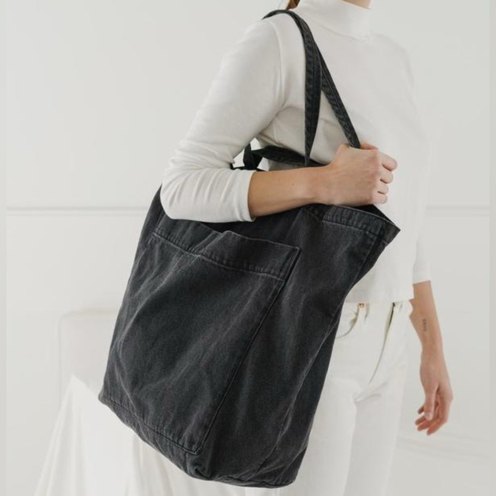 Baggu Giant Pocket Tote Washed Black Denim Cotton Canvas Shoulder Bag RARE